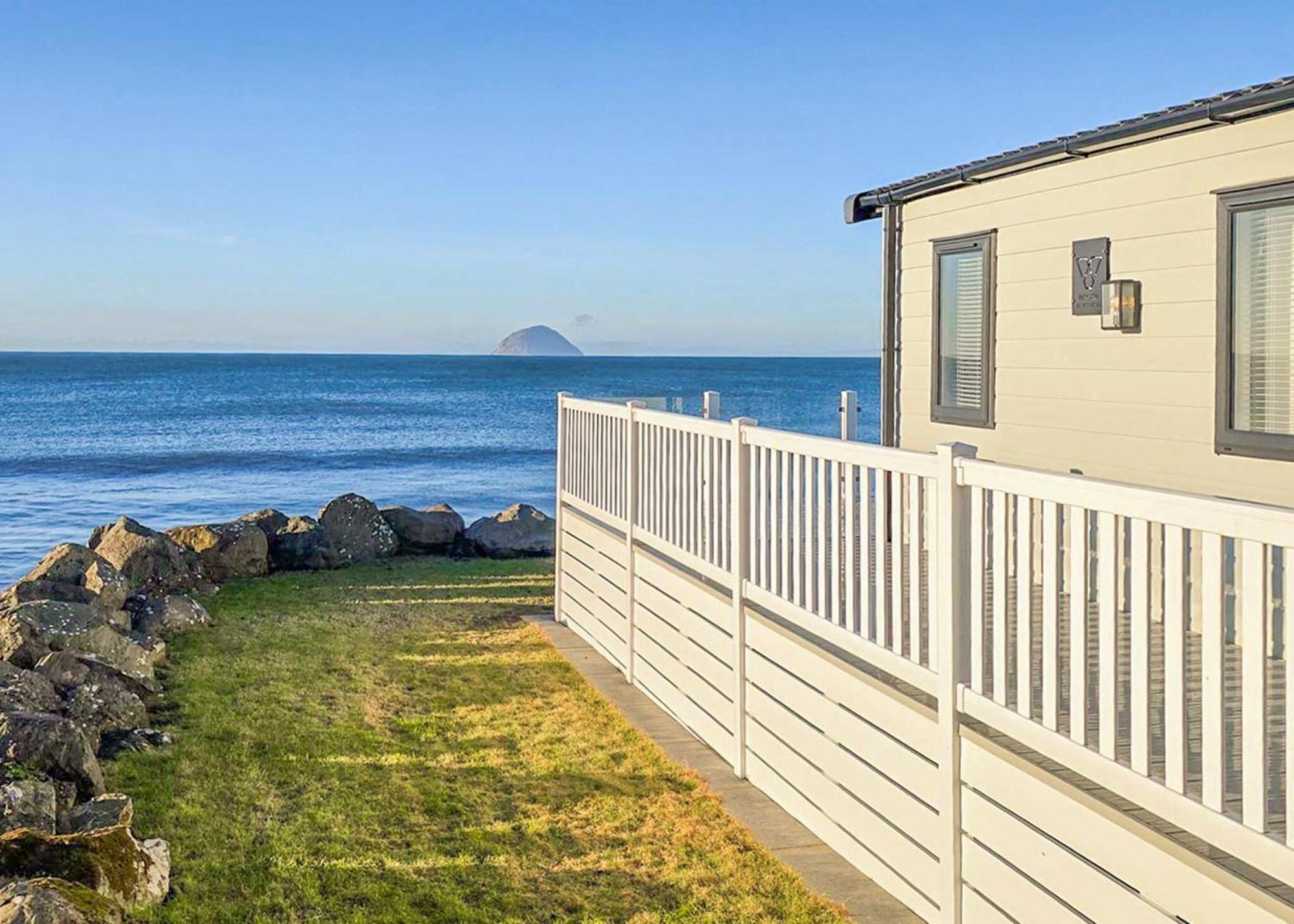 Bennane Shore Holiday Park Lendalfoot Εξωτερικό φωτογραφία